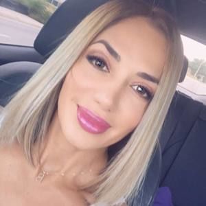 Meet your Posher, Bernadette